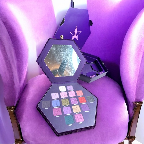 Jeffree Star Cosmetics Blood Lust Palette - Picture 10 of 12